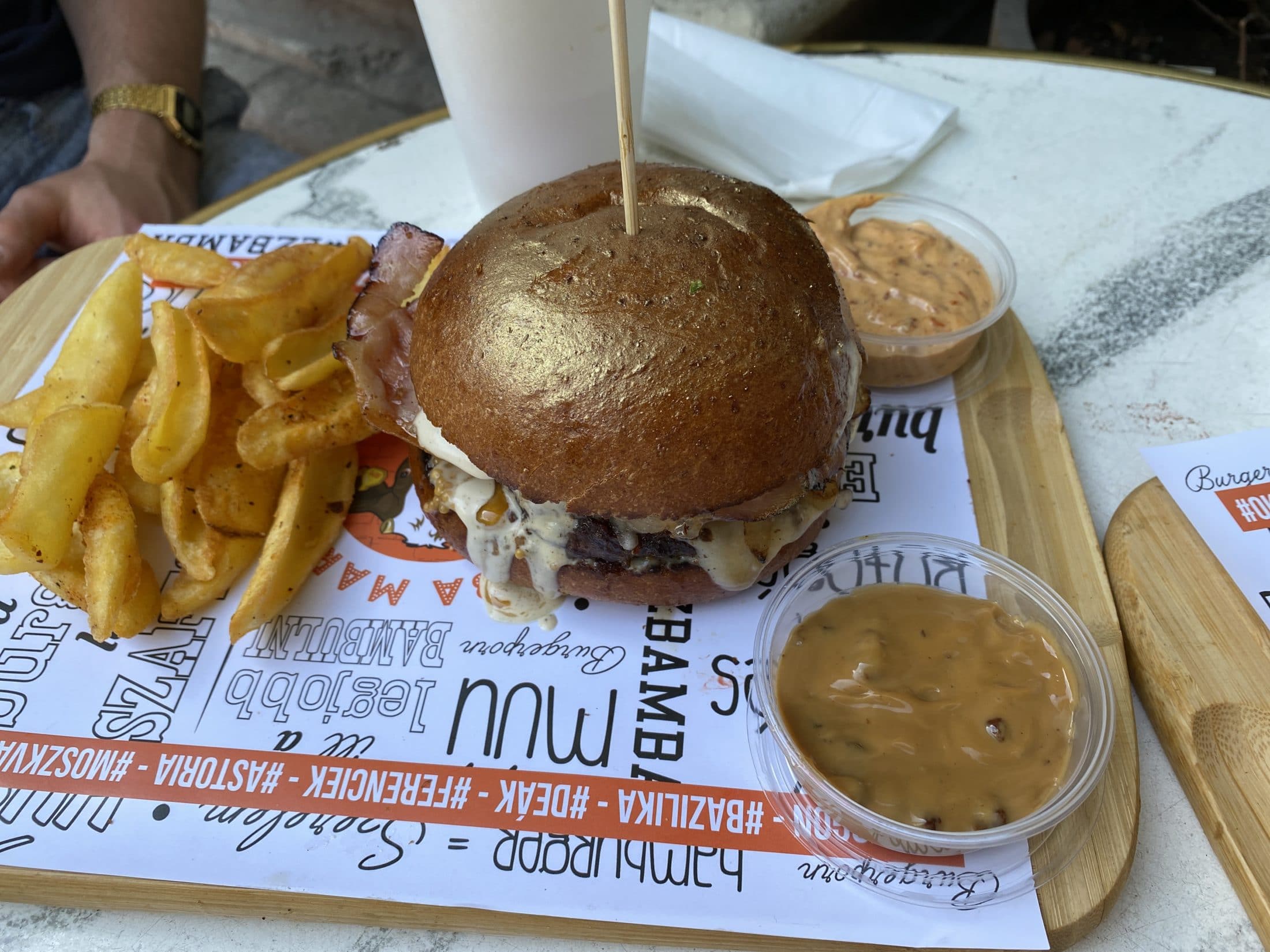 bamba-marha-nft-burger (5)