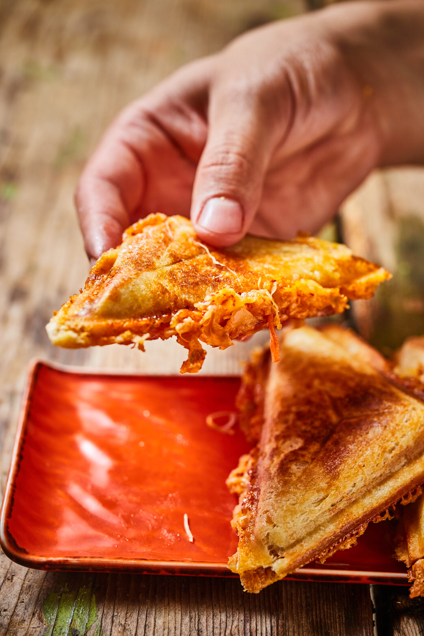 kimchi-grilled-cheese-toast-2