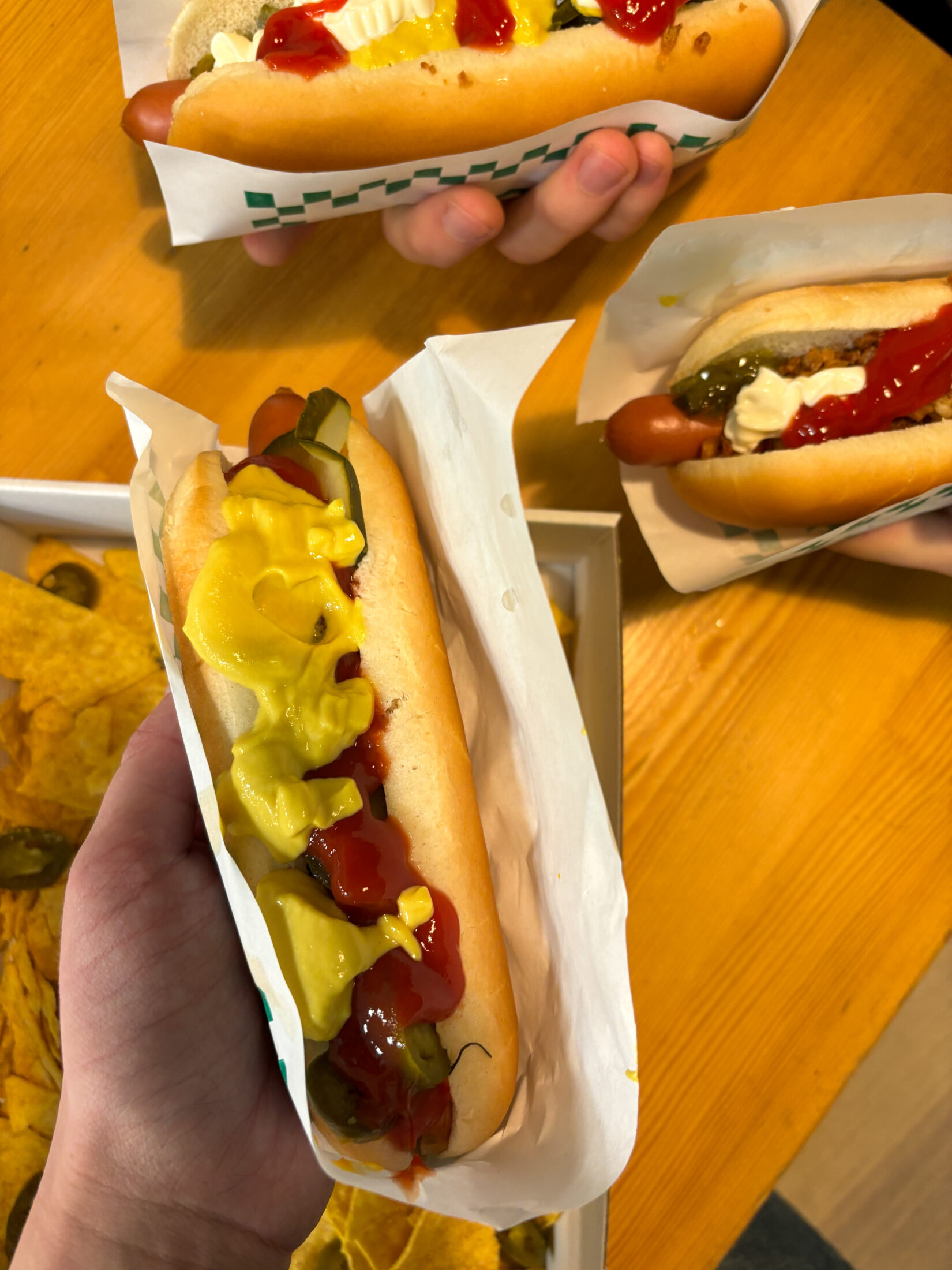 simons-hotdog